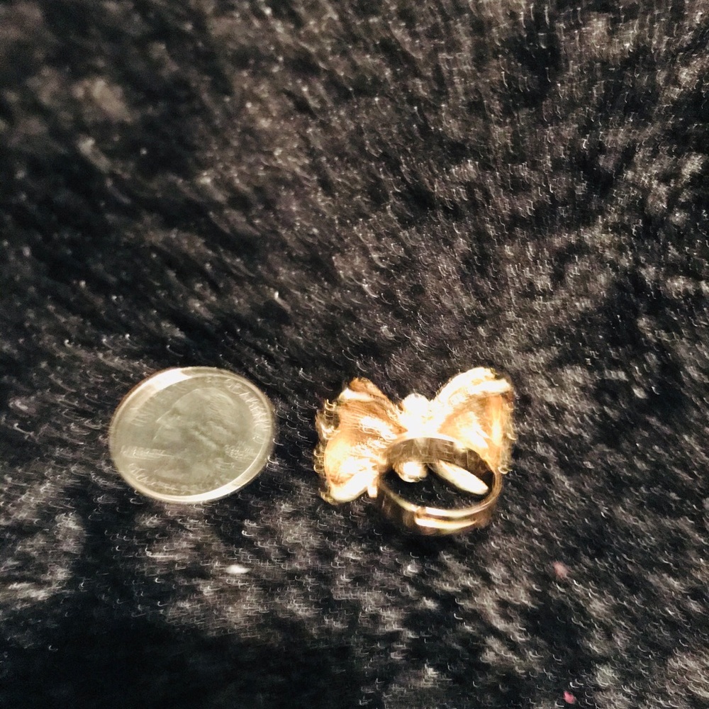 Statement Ring - Picture 3 of 4
